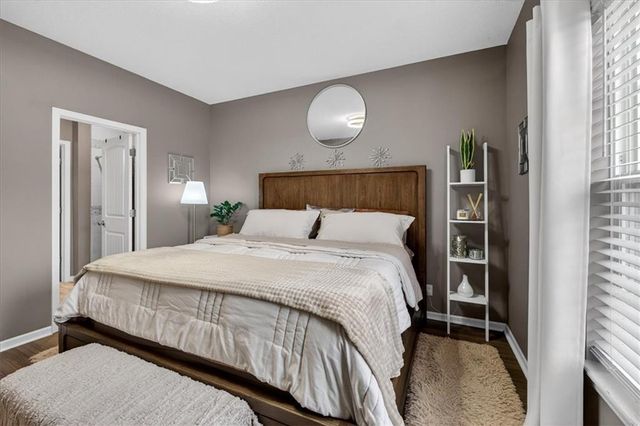 12709 E 48th Street S, Independence, MO 64055