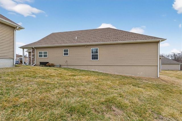 12709 E 48th Street S, Independence, MO 64055