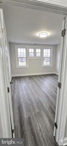 5240 E ROOSEVELT BLVD, Philadelphia, PA 19124