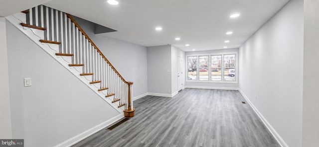 5240 E ROOSEVELT BLVD, Philadelphia, PA 19124