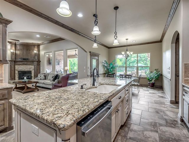 14012 SE 37th Place, Choctaw, OK 73020