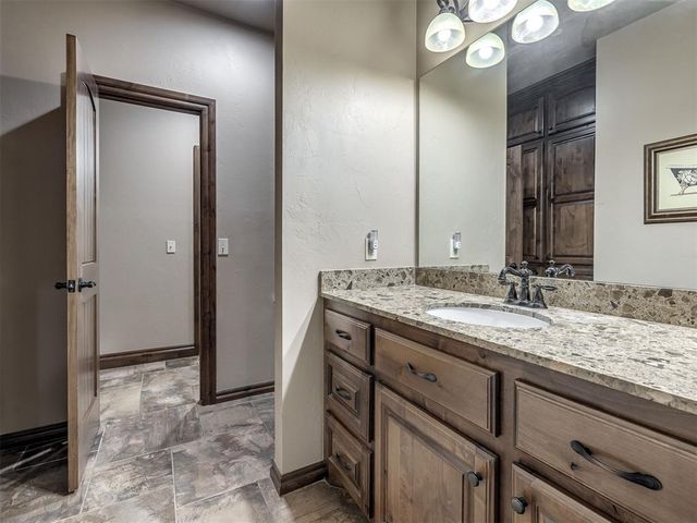 14012 SE 37th Place, Choctaw, OK 73020