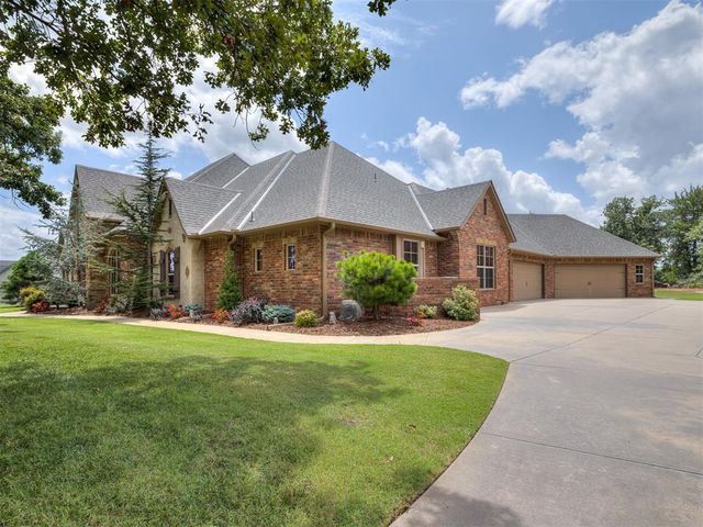 14012 SE 37th Place, Choctaw, OK 73020