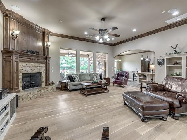 14012 SE 37th Place, Choctaw, OK 73020
