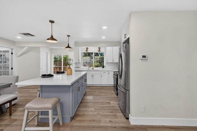 2625 Frontier Rd, Auburn, CA 95603