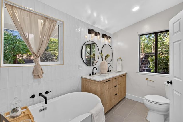 2625 Frontier Rd, Auburn, CA 95603