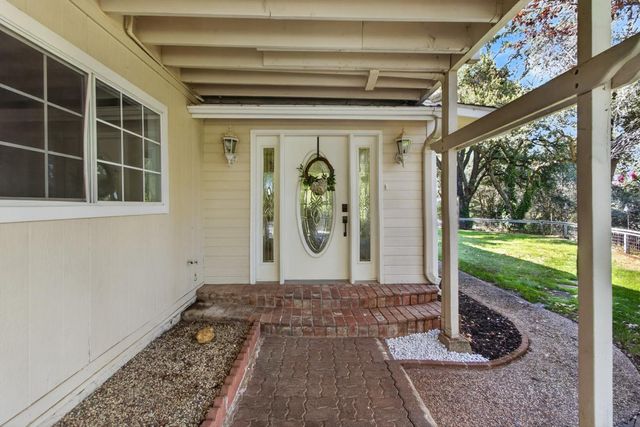 2625 Frontier Rd, Auburn, CA 95603