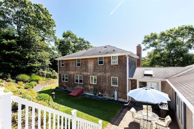 31 Cooke Road, Plymouth, MA 02360