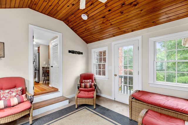 31 Cooke Road, Plymouth, MA 02360