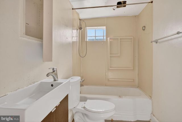 1701 6TH ST NW, Washington, DC 20001