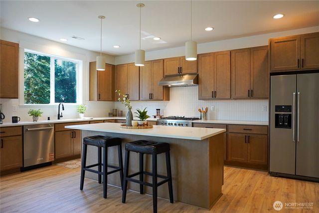 10675 SE 170th Place, Renton, WA 98055