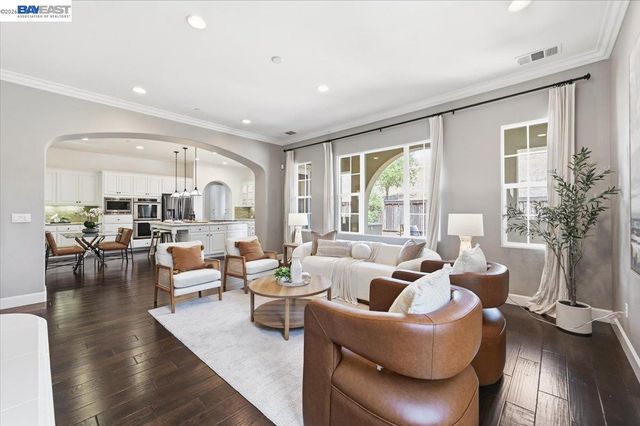5194 Bengali St, Danville, CA 94506