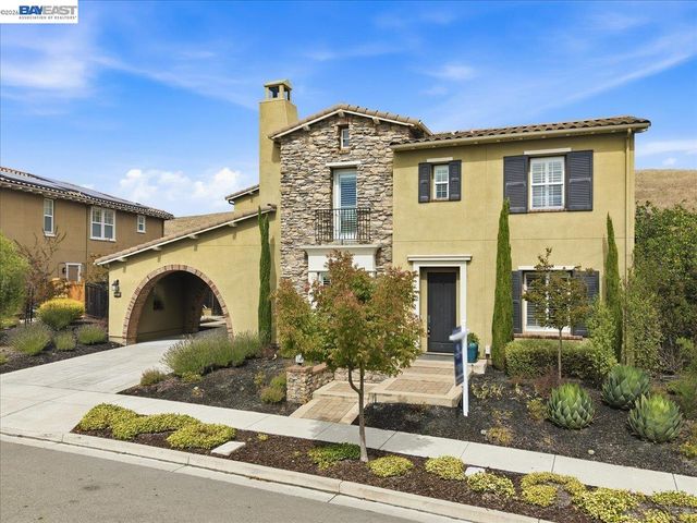 5194 Bengali St, Danville, CA 94506