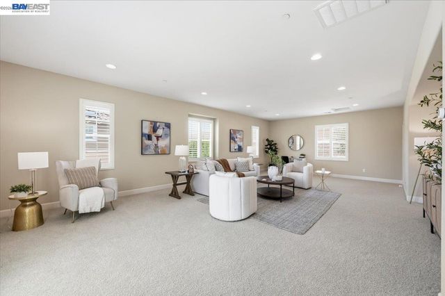 5194 Bengali St, Danville, CA 94506