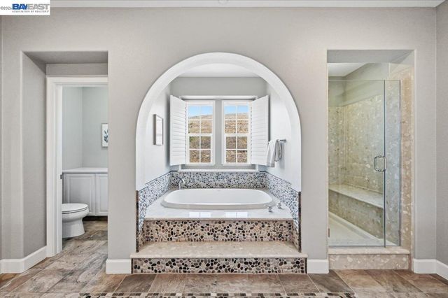 5194 Bengali St, Danville, CA 94506