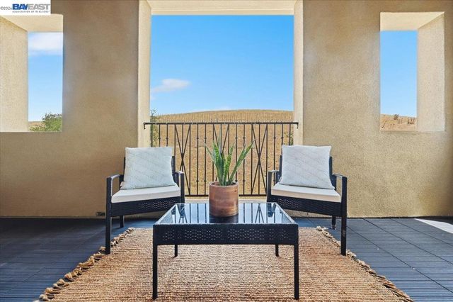 5194 Bengali St, Danville, CA 94506