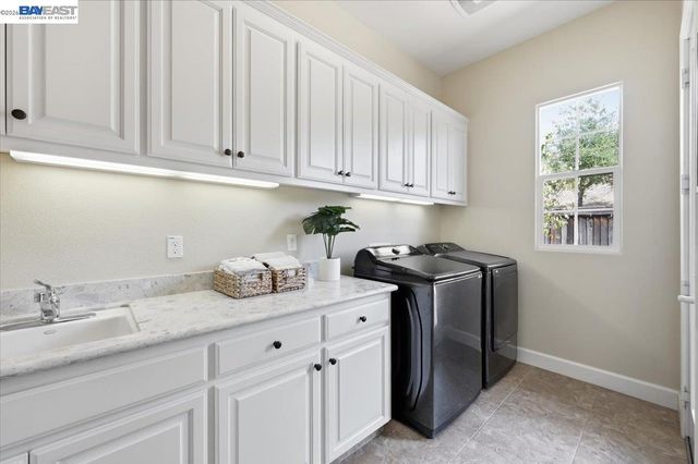 5194 Bengali St, Danville, CA 94506