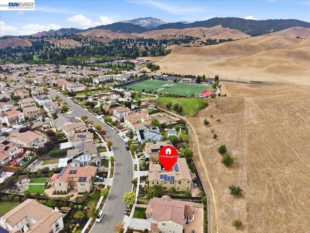 5194 Bengali St, Danville, CA 94506