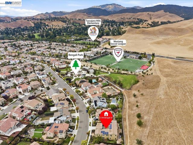 5194 Bengali St, Danville, CA 94506