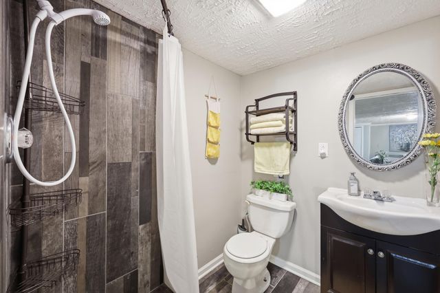 3422 Wallingford Court, Lexington, KY 40503