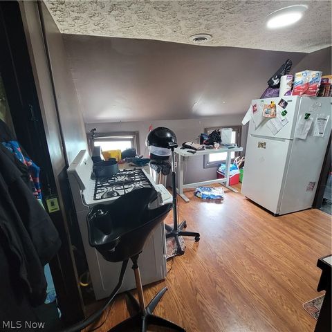 5910 Pilsen Avenue, Cleveland, OH 44102