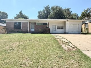 6548 Davidson Street, Richland Hills, TX 76118