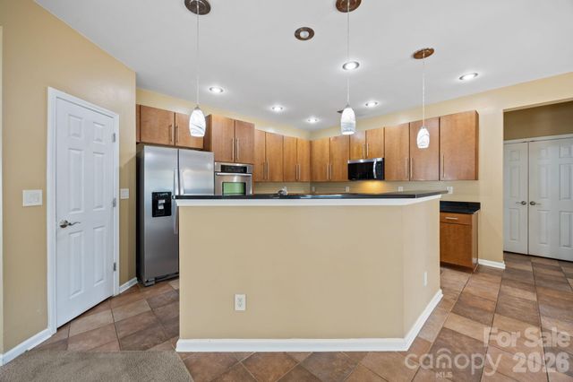 108 Sand Spur Drive, Mooresville, NC 28117