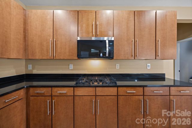 108 Sand Spur Drive, Mooresville, NC 28117