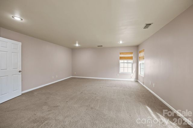 108 Sand Spur Drive, Mooresville, NC 28117