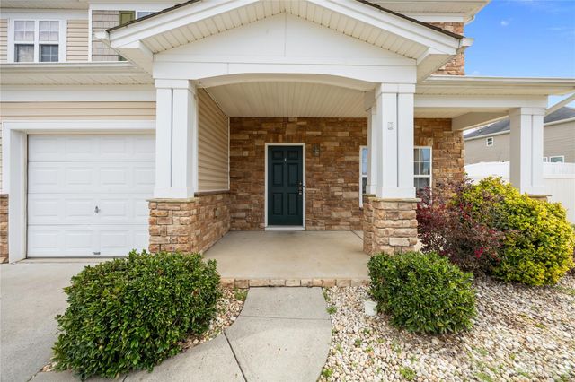 108 Sand Spur Drive, Mooresville, NC 28117