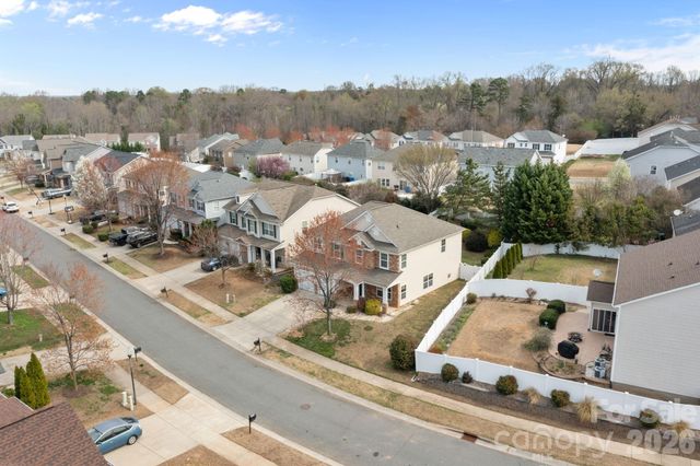 108 Sand Spur Drive, Mooresville, NC 28117