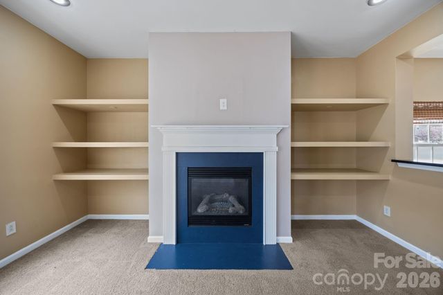 108 Sand Spur Drive, Mooresville, NC 28117