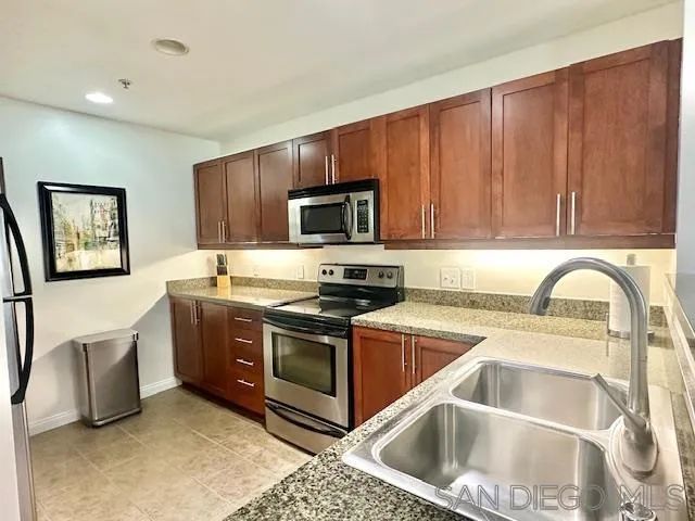 253 10Th 232, San Diego, CA 92101