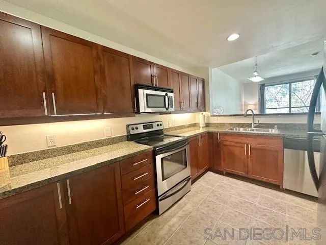 253 10Th 232, San Diego, CA 92101