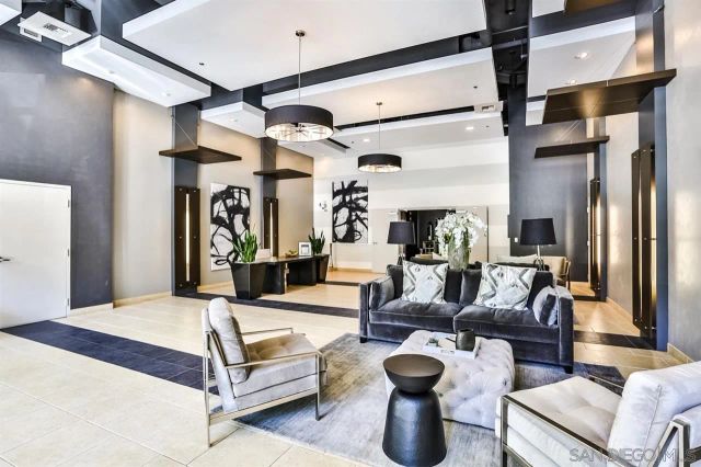 253 10Th 232, San Diego, CA 92101