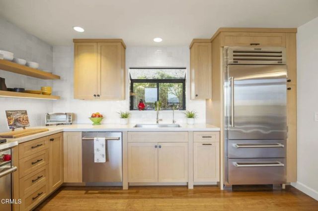 10920 Ventura Avenue, Oak View, CA 93022