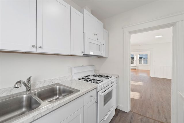 19 Vale Street 3, Providence, RI 02908