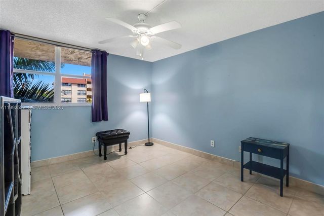 3671 Environ Blvd 368, Lauderhill, FL 33319