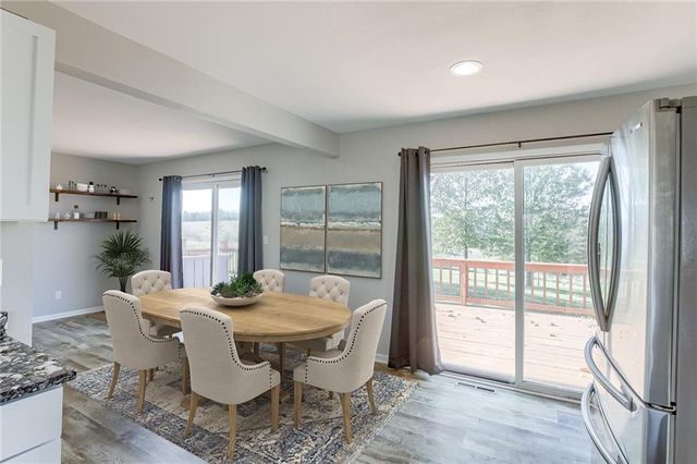 847 Lake Viking Terrace, Altamont, MO 64620