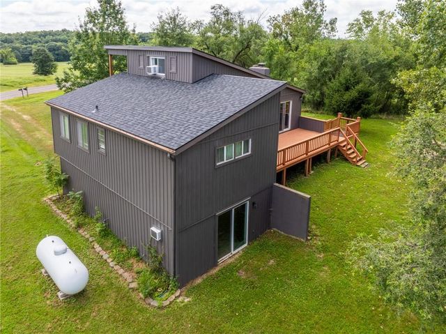 847 Lake Viking Terrace, Altamont, MO 64620