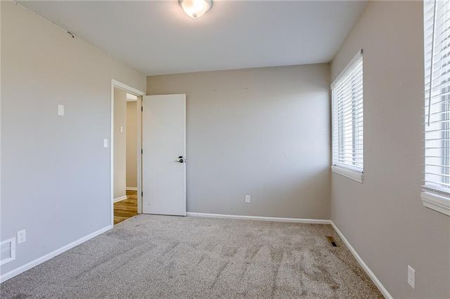 847 Lake Viking Terrace, Altamont, MO 64620