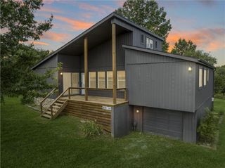 847 Lake Viking Terrace, Altamont, MO 64620