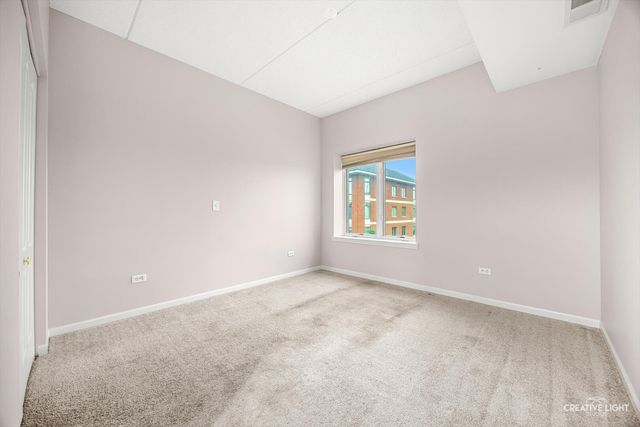 845 E 22nd Street 305, Lombard, IL 60148