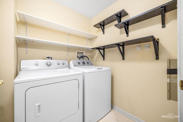 845 E 22nd Street 305, Lombard, IL 60148
