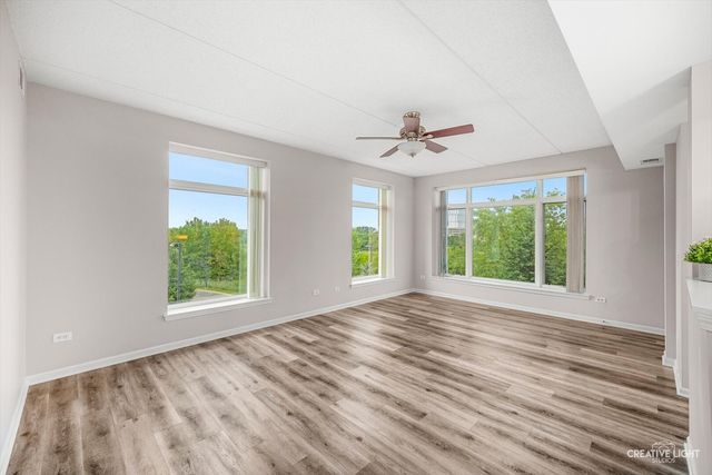 845 E 22nd Street 305, Lombard, IL 60148