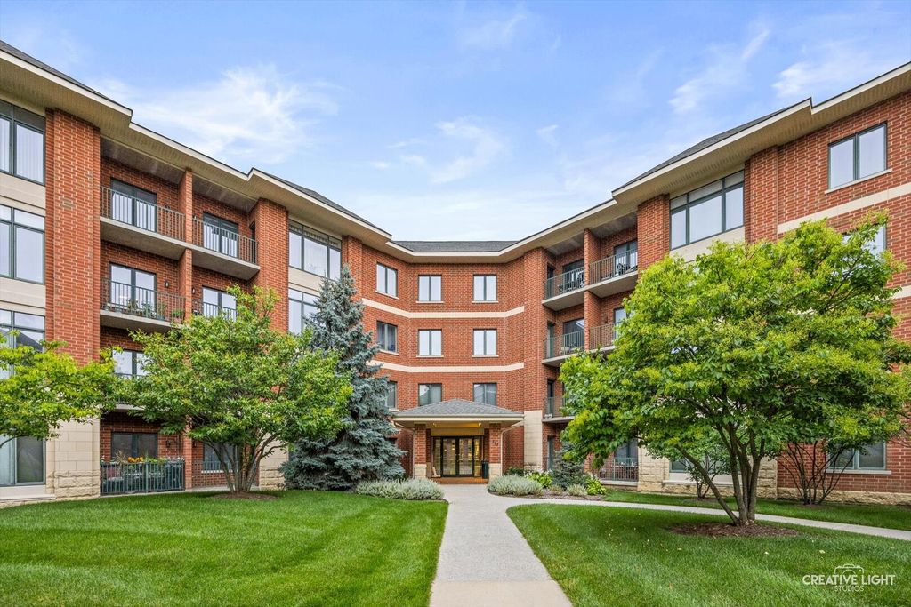 845 E 22nd Street 305, Lombard, IL 60148