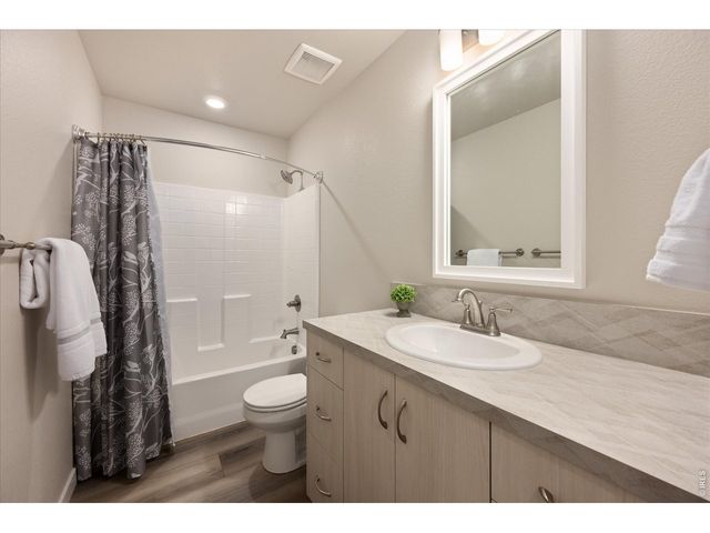 349 Fickel Farm Trl, Berthoud, CO 80513