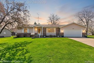 1086 Risecliff Drive, Grand Blanc Charter Township, MI 48439