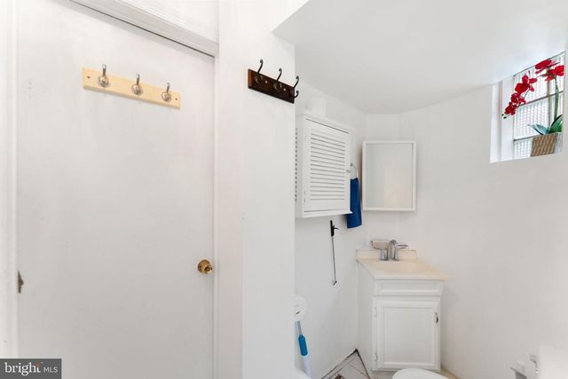 131 PEMBERTON ST, Philadelphia, PA 19147