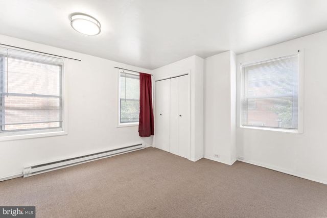 131 PEMBERTON ST, Philadelphia, PA 19147
